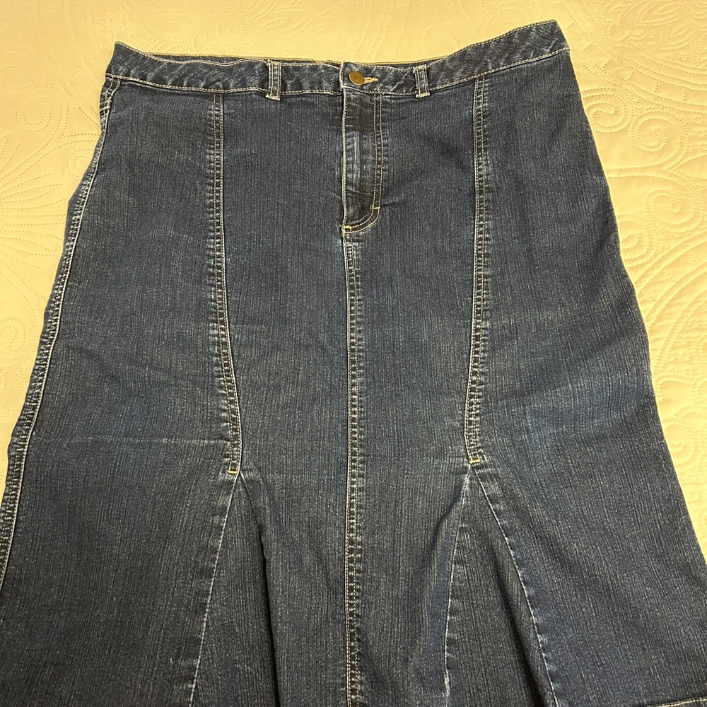 ✂️Apostrophe Jean skirt sz16